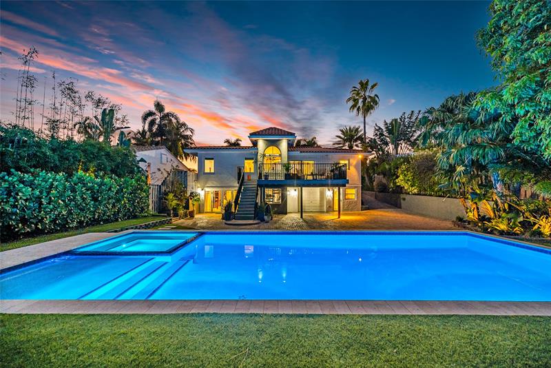 Fort Lauderdale, Florida, 33304, United States, 3 Bedrooms Bedrooms, ,3 BathroomsBathrooms,Residential,For Sale,1985546