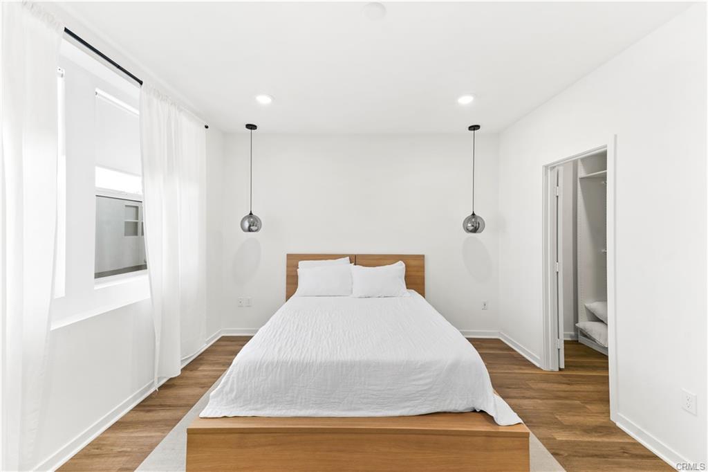 Compton, California, 90221, United States, 9 Bedrooms Bedrooms, ,Residential,For Sale,1982373