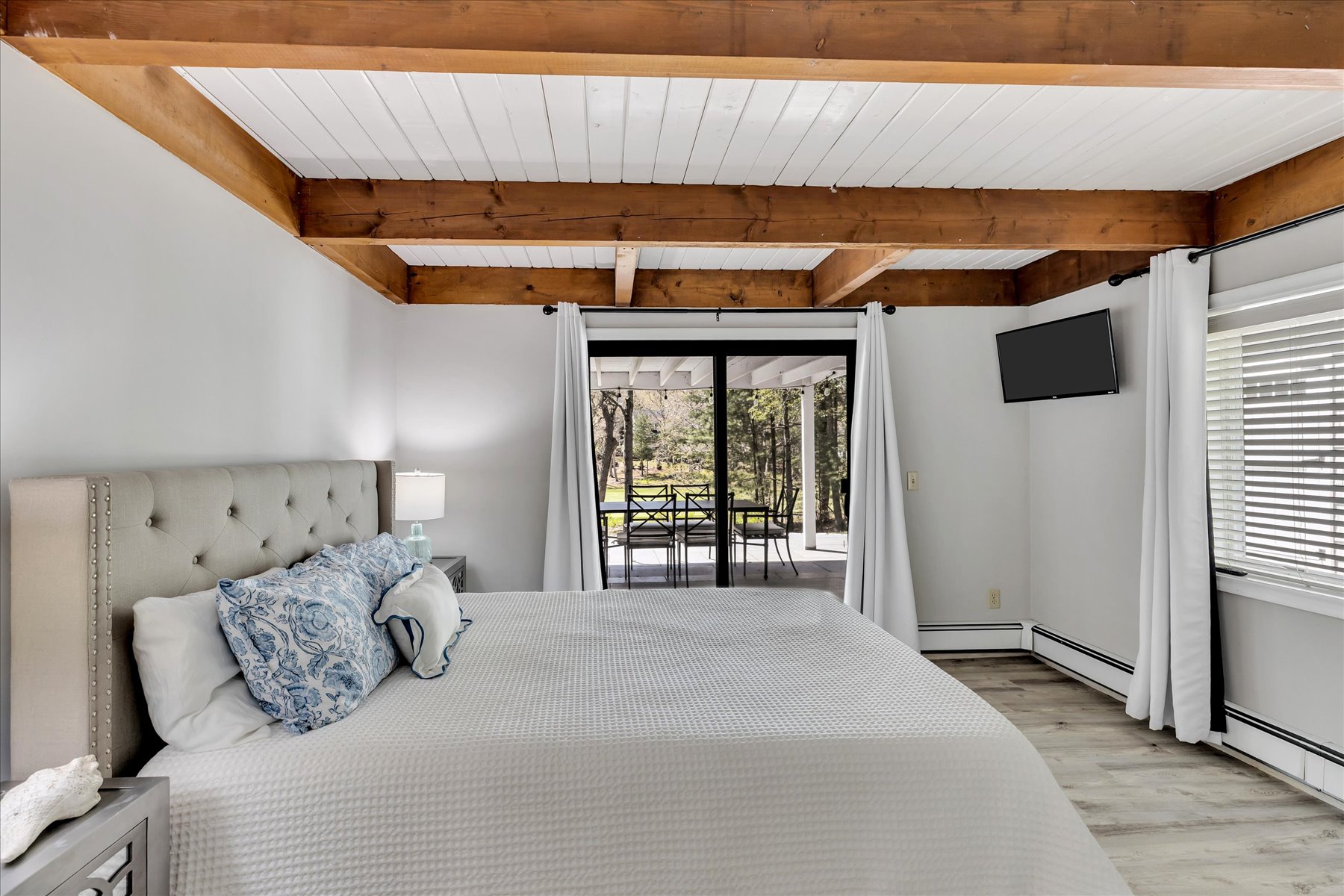  Beautifully Remodeled Home - 物件實景