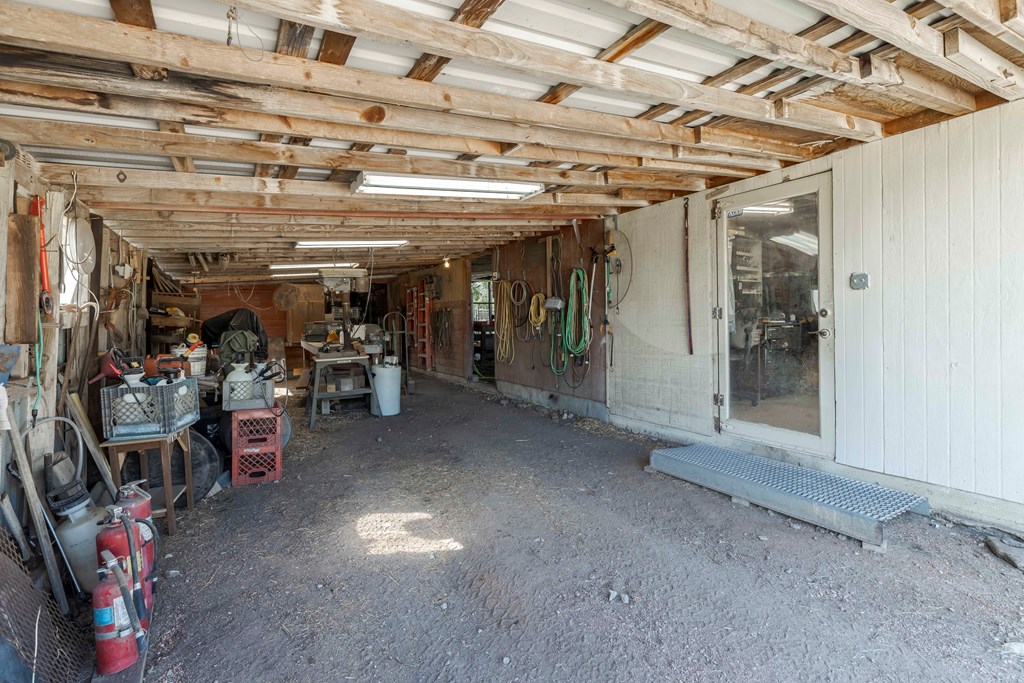 Fredericksburg, Texas, 78624, United States, 3 Bedrooms Bedrooms, ,3 BathroomsBathrooms,Residential,For Sale,1977376