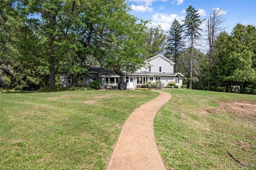 Frankfort, New York, 13413, United States, 5 Bedrooms Bedrooms, ,3 BathroomsBathrooms,Residential,For Sale,1939767