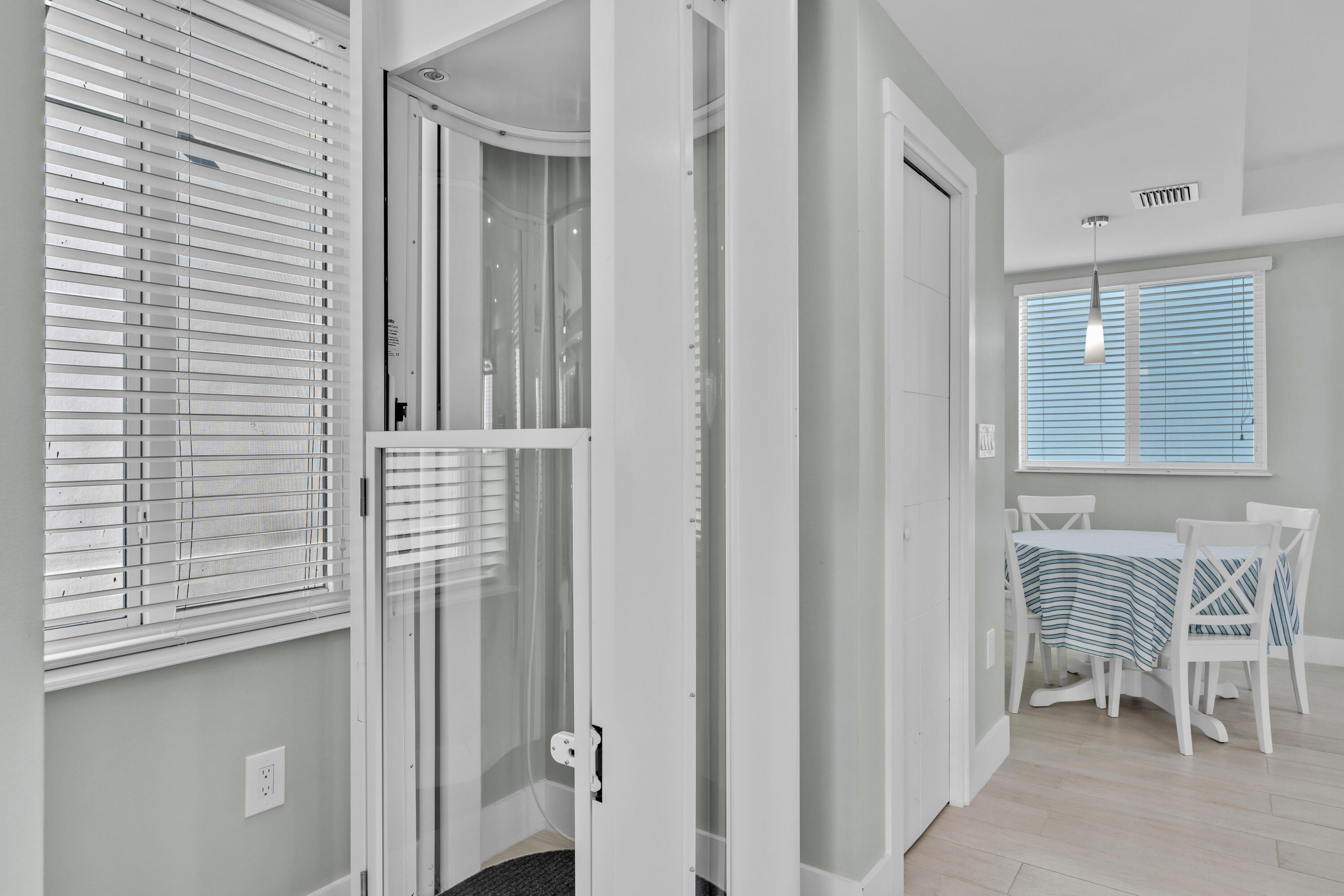 94825 Overseas Highway Highway, 91, KEY LARGO, Florida, 33037, United States, 3 Bedrooms Bedrooms, ,3 BathroomsBathrooms,Residential,For Sale,94825 Overseas Highway Highway, 91,1623951
