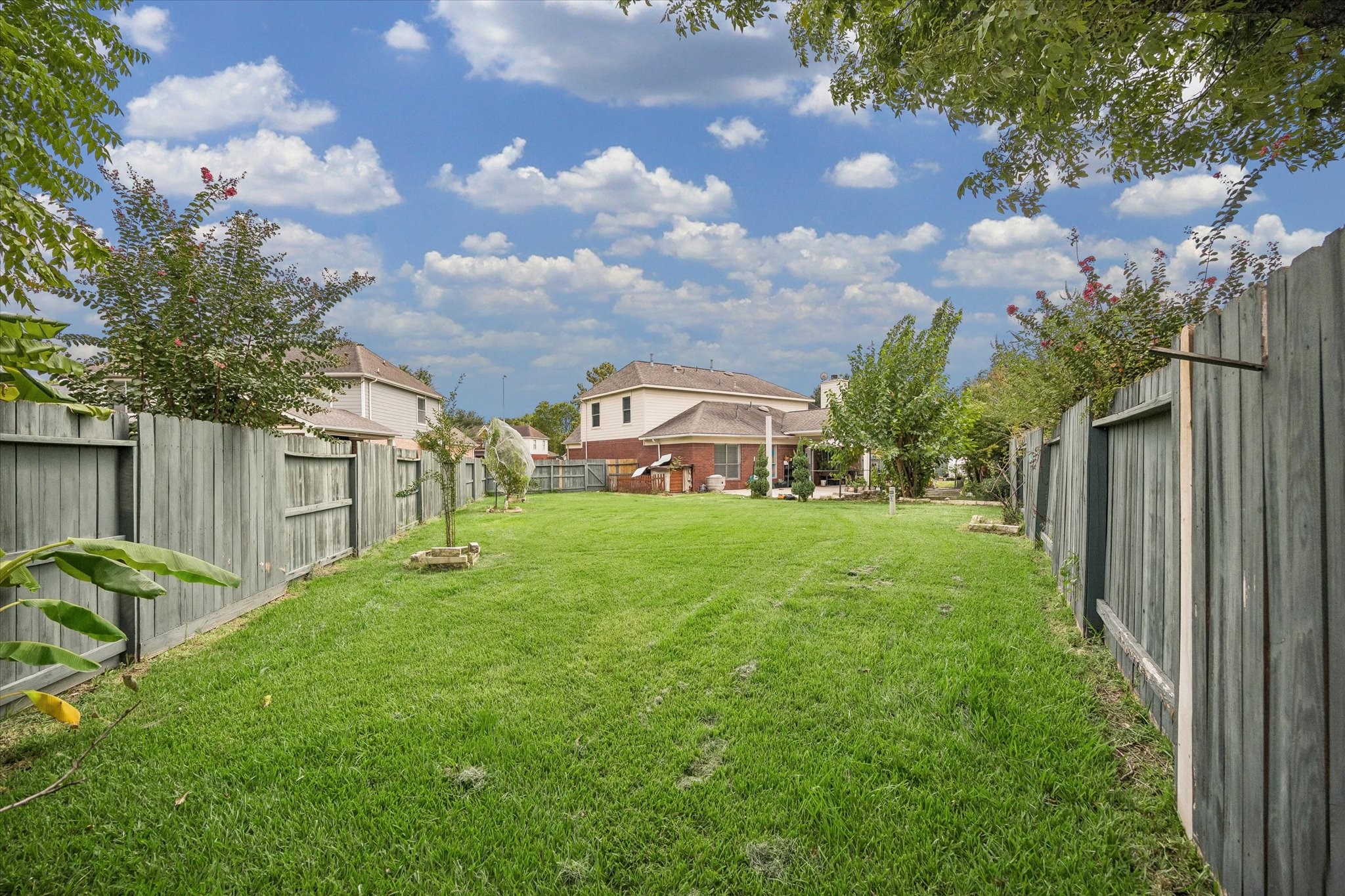  9818 Sandtown Circle - 物件實景