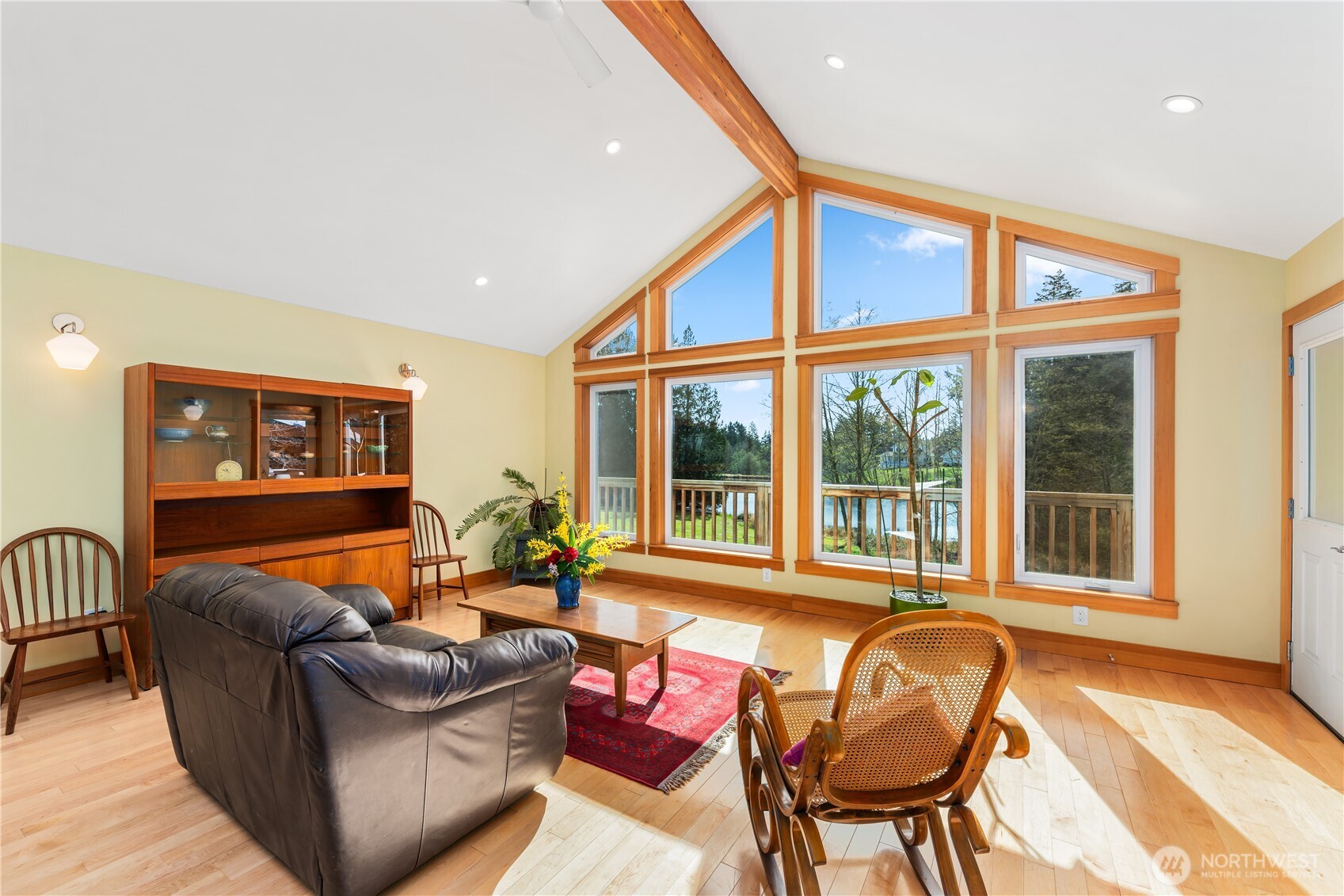 Friday Harbor, Washington, 98250, United States, 3 Bedrooms Bedrooms, ,1 BathroomBathrooms,Residential,For Sale,1770536