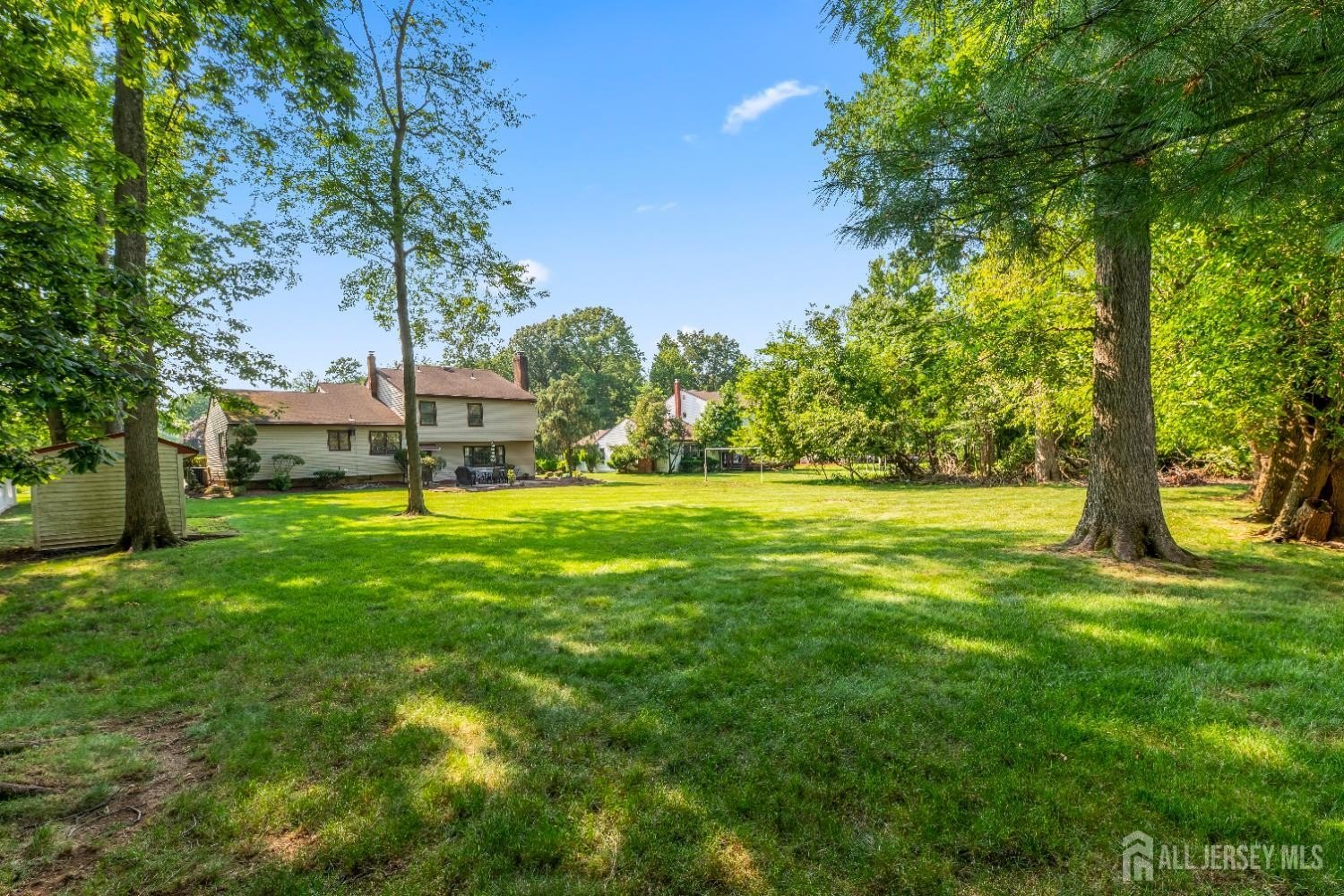 Edison, New Jersey, 08820, United States, 4 Bedrooms Bedrooms, ,3 BathroomsBathrooms,Residential,For Sale,1908022
