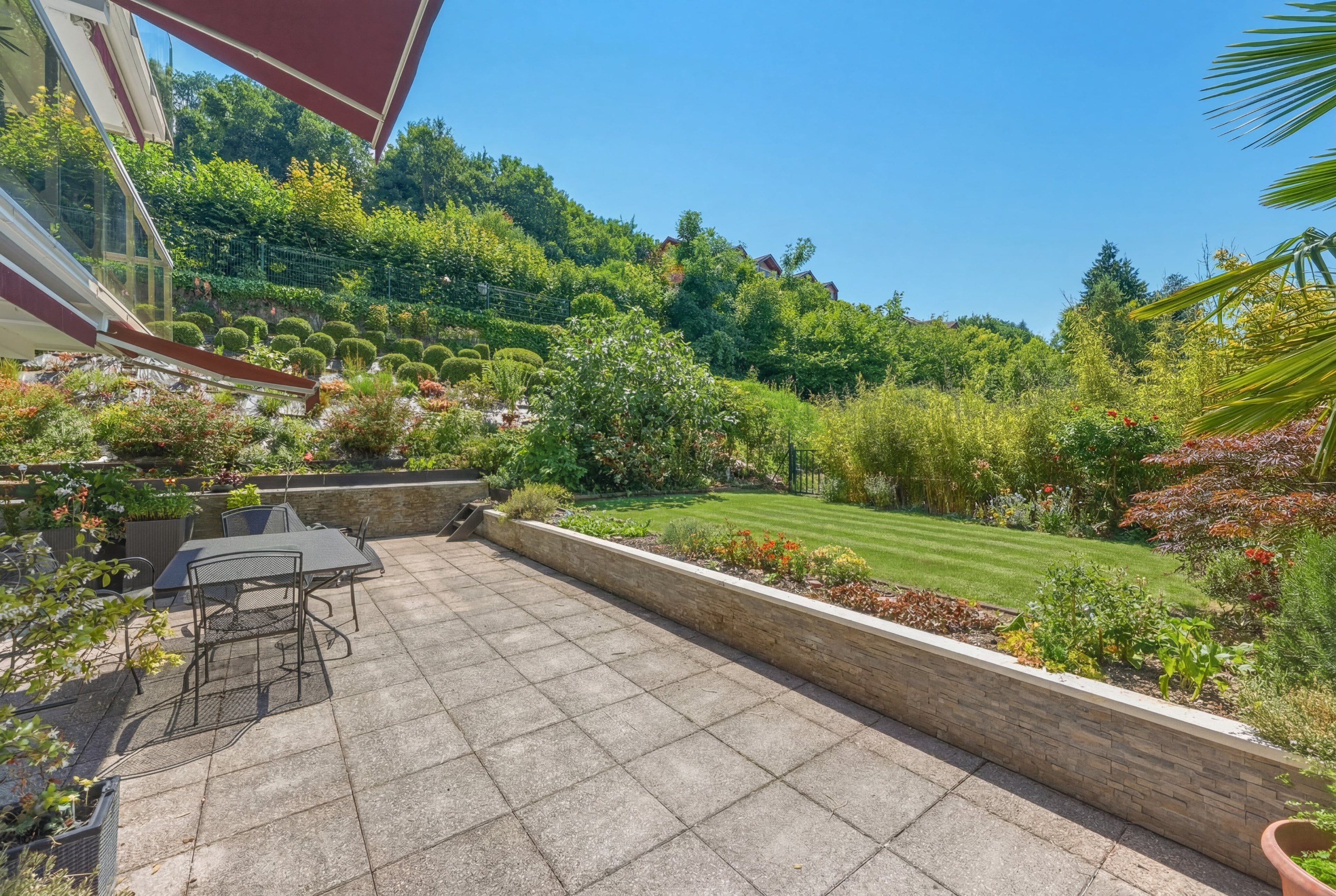  Rare Property in Évian-les-Bains – Elegant 113 sq.m Elevated Garden-Level Apart… - 物件實景