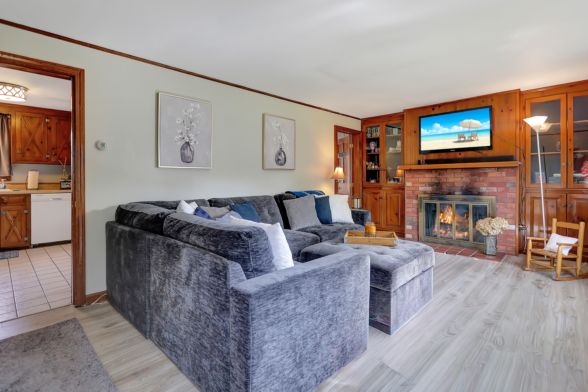 Salem, New Hampshire, 03079, United States, 3 Bedrooms Bedrooms, ,2 BathroomsBathrooms,Residential,For Sale,1942641