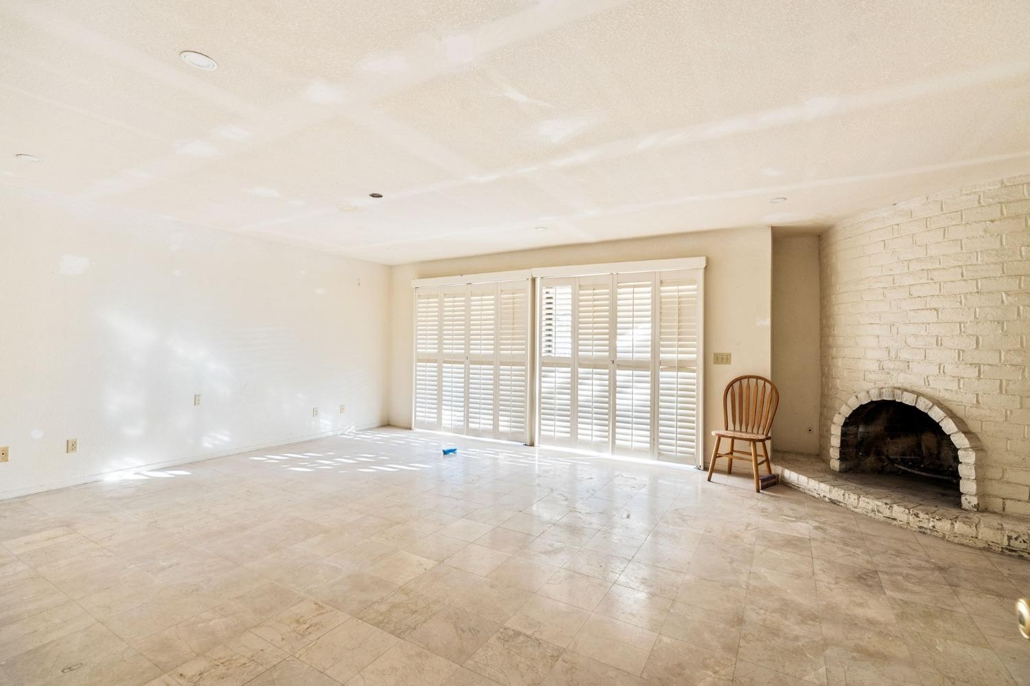 14721 Tulare Avenue E, Sanger, California, 93657, United States, 4 Bedrooms Bedrooms, ,3 BathroomsBathrooms,Residential,For Sale,14721 Tulare Avenue E,1407194