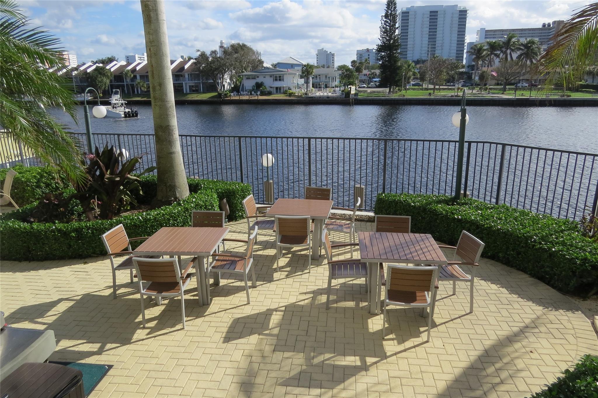 Pompano Beach, Florida, 33062, United States, 2 Bedrooms Bedrooms, ,3 BathroomsBathrooms,Residential,For Sale,1915850