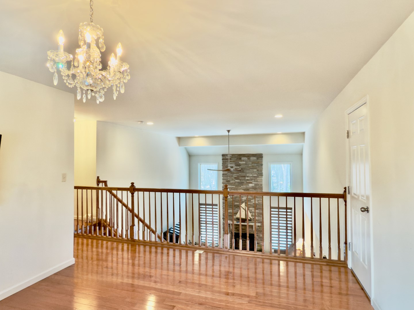 Hawley, Pennsylvania, 18428, United States, 3 Bedrooms Bedrooms, ,2 BathroomsBathrooms,Residential,For Sale,1995739