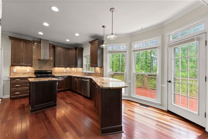 Cumming, Georgia, 30041, United States, 4 Bedrooms Bedrooms, ,3 BathroomsBathrooms,Residential,For Sale,1928883