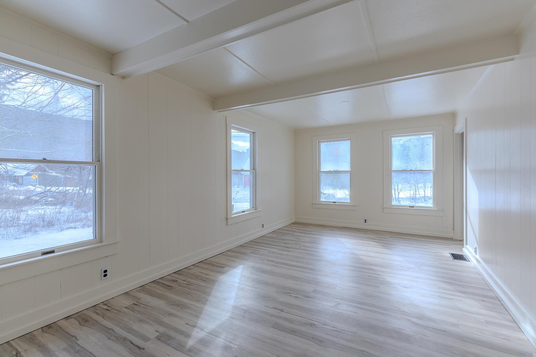  5798 West Woodstock Road - 物件實景