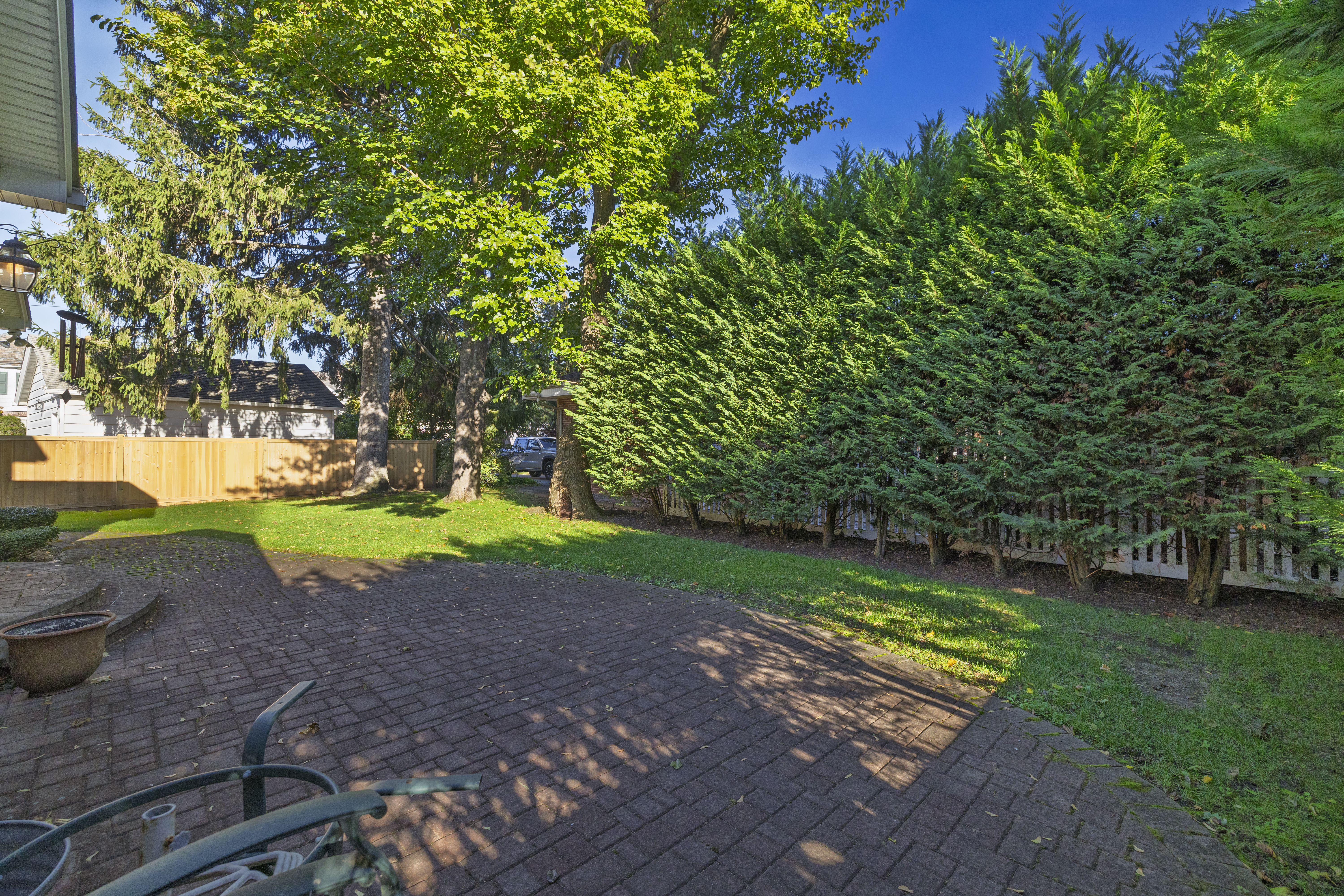  404 Cornwell Avenue, Malverne, NY 11565 - 物件實景