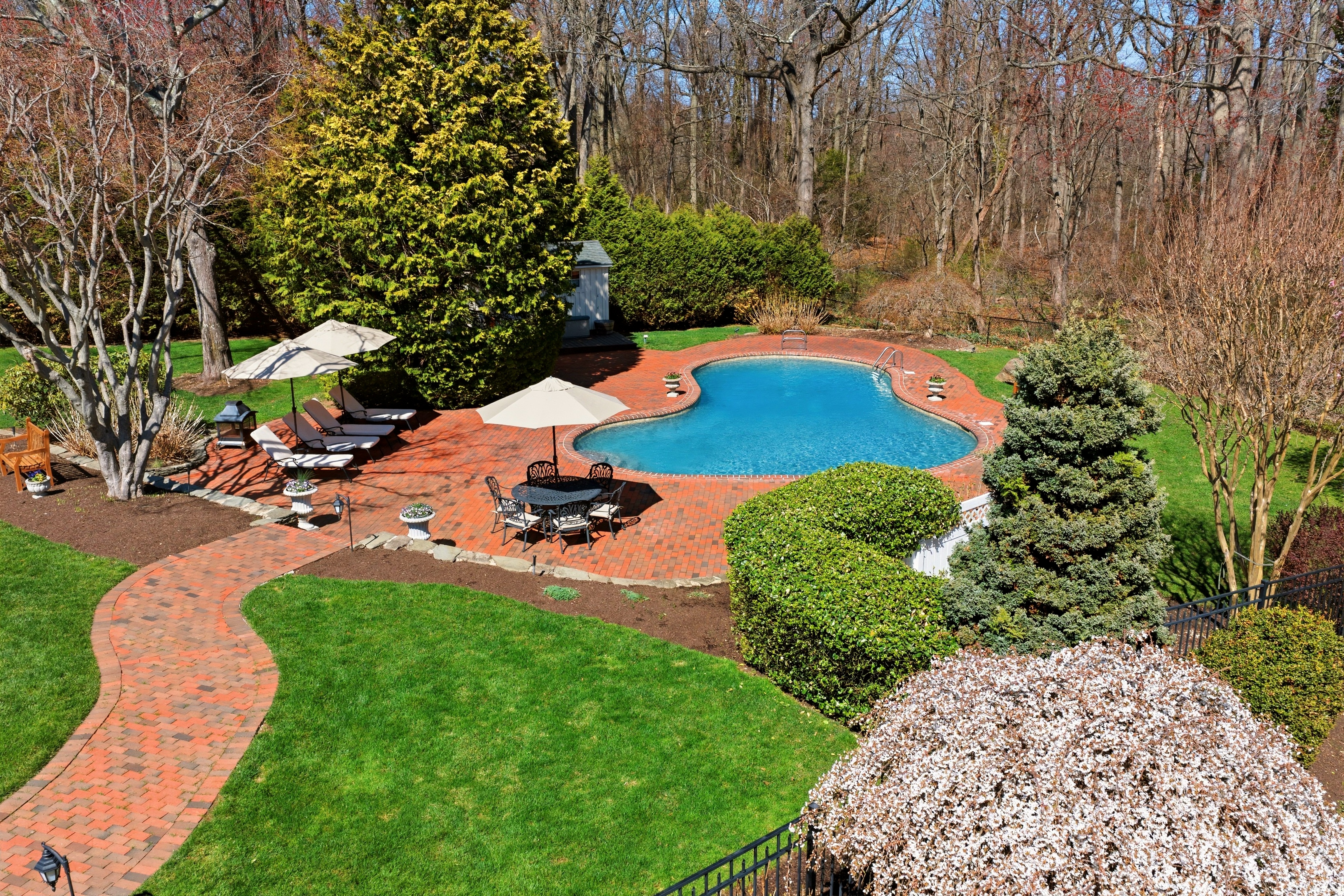  2 Cedarwood Court, Syosset, NY 11791 - 物件實景