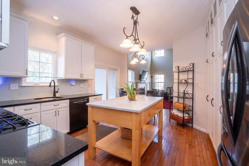 Princeton, New Jersey, 08540, United States, 4 Bedrooms Bedrooms, ,3 BathroomsBathrooms,Residential,For Sale,1977761