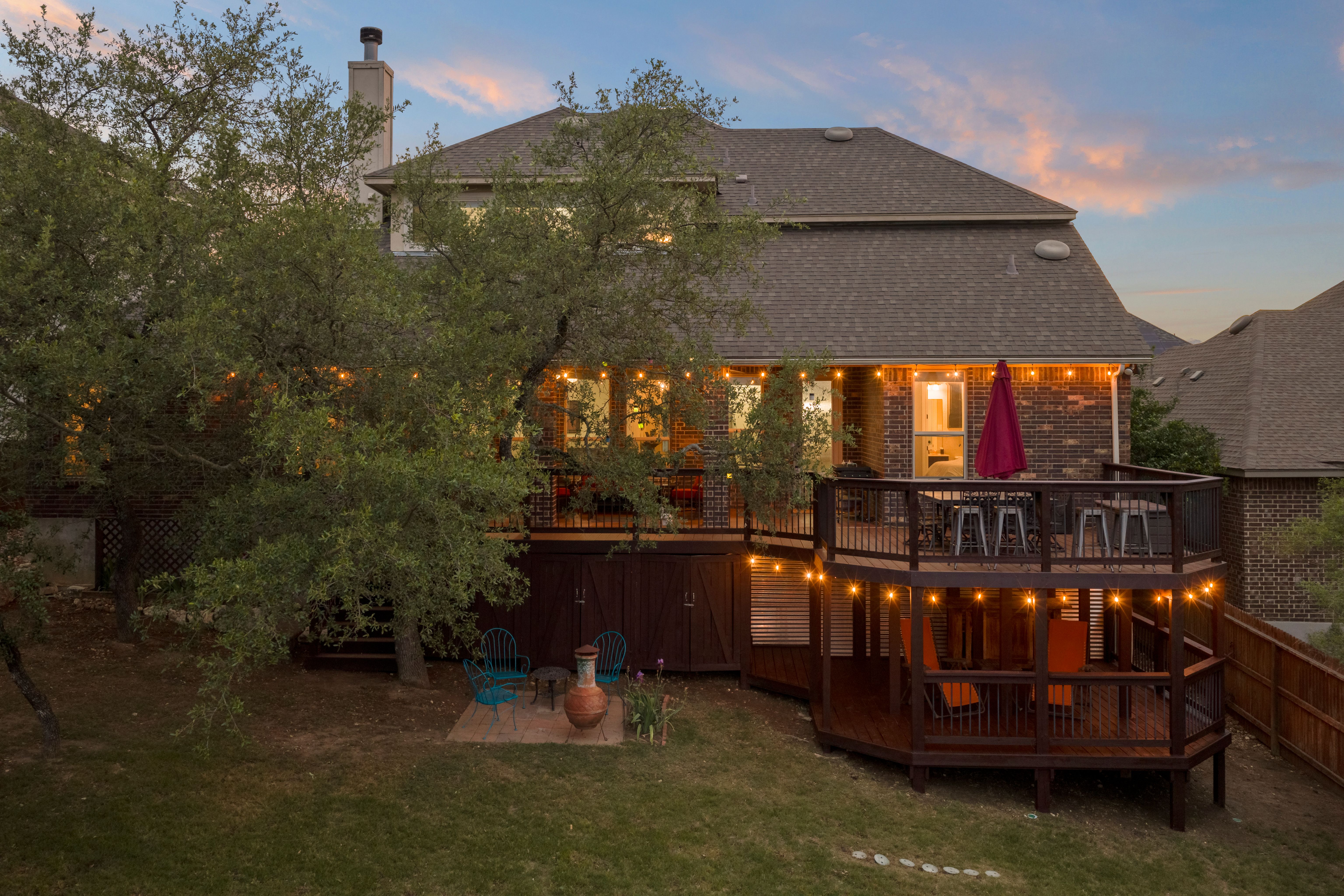  Thoughtfully Designed with Exceptional Floor Plan - 物件實景