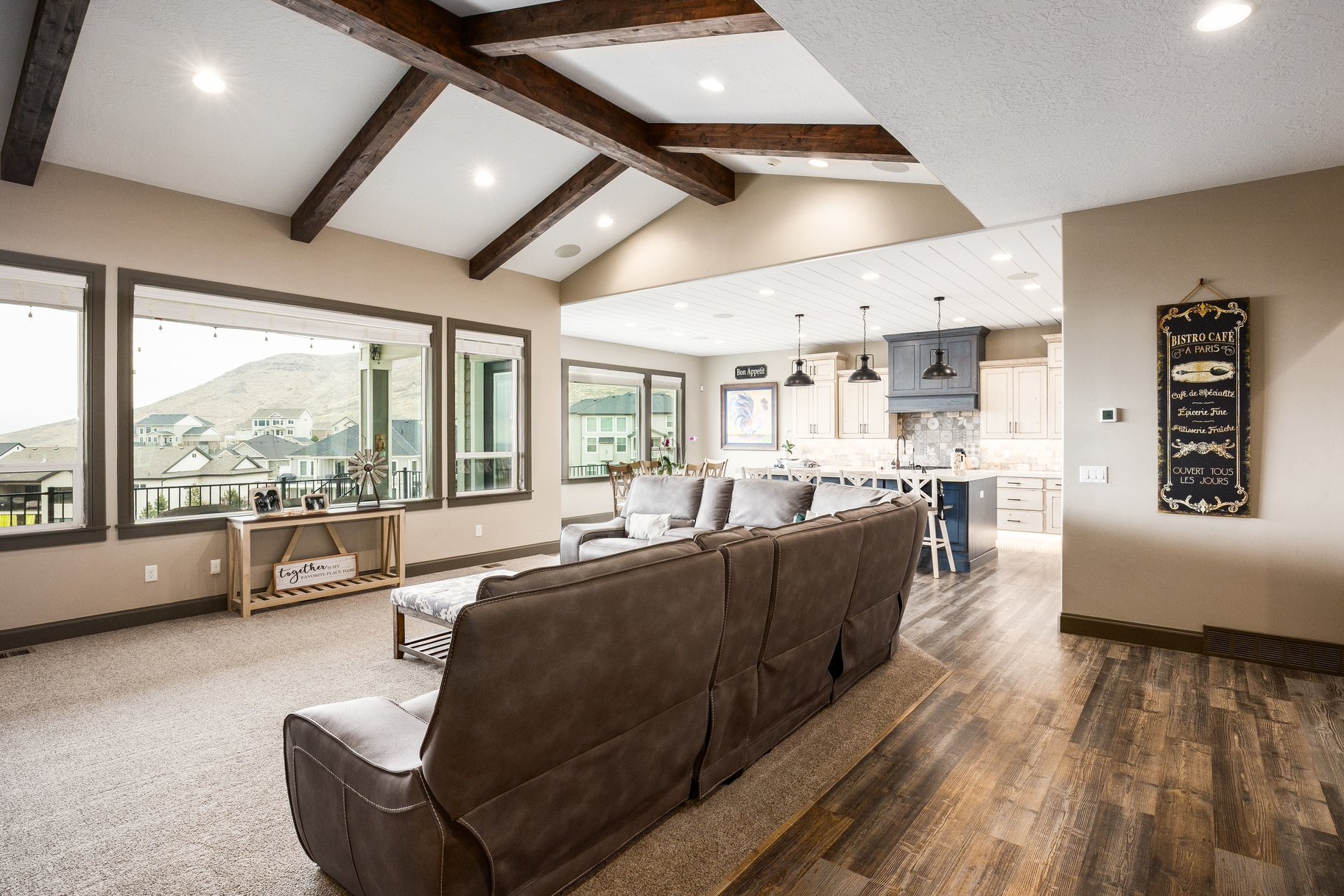  Unparalleled Views, Unmatched Privacy & Exceptional Design - 物件實景