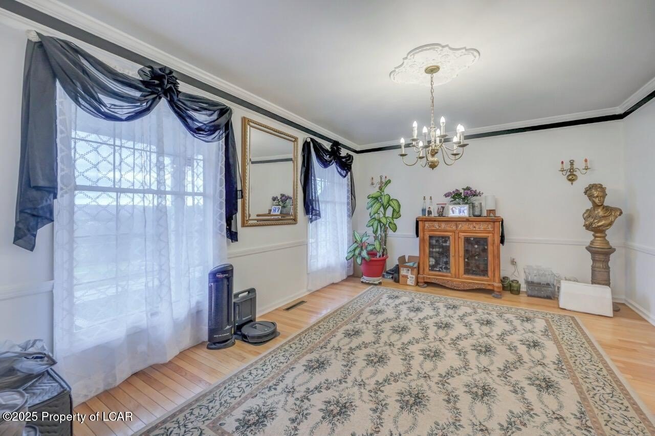 Sugarloaf, Pennsylvania, 18249, United States, 4 Bedrooms Bedrooms, ,3 BathroomsBathrooms,Residential,For Sale,1996756