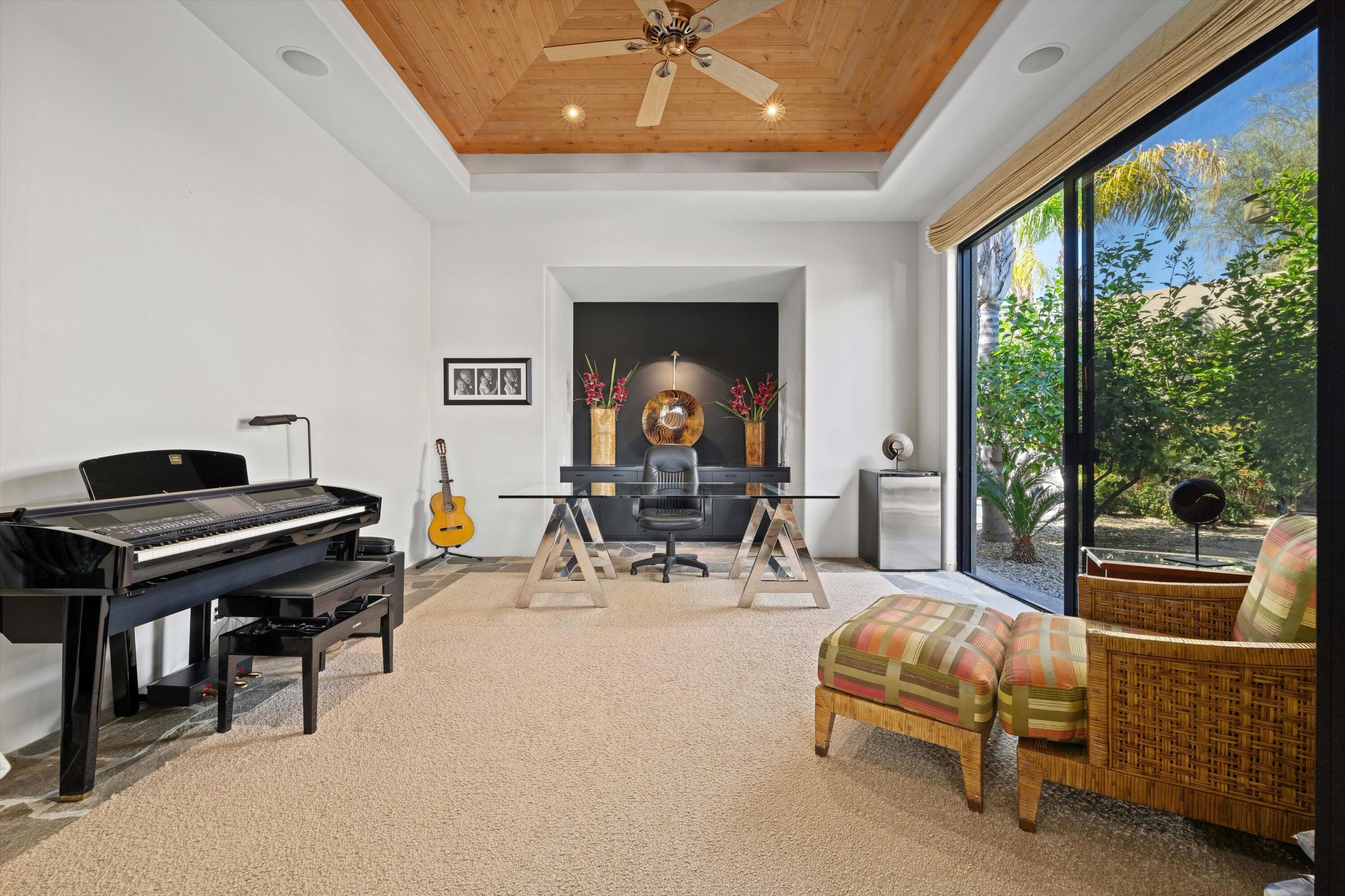 Palm Desert, California, 92260, United States, 4 Bedrooms Bedrooms, ,6 BathroomsBathrooms,Residential,For Sale,2002034