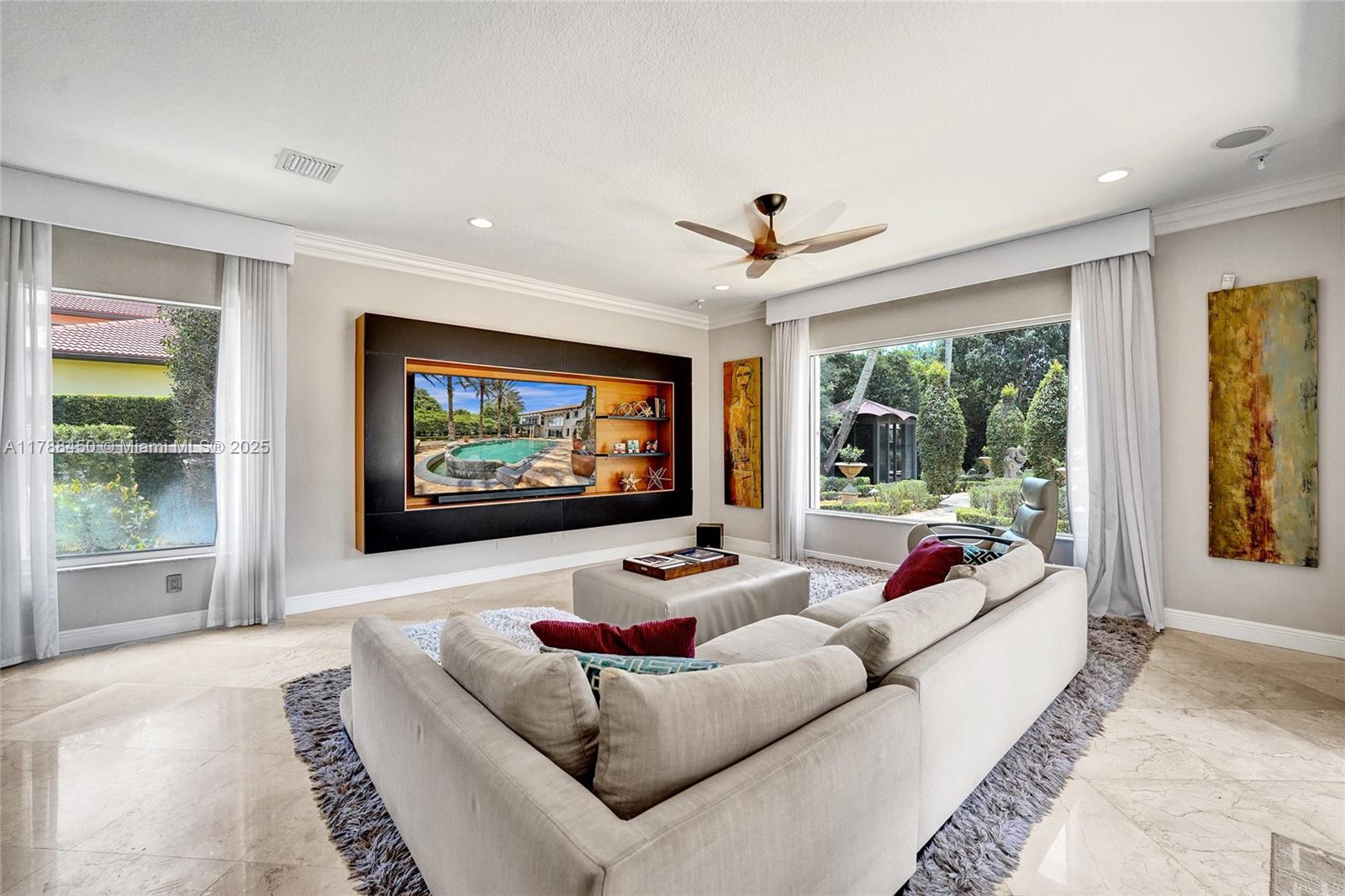 Davie, Florida, 33330, United States, 6 Bedrooms Bedrooms, ,6 BathroomsBathrooms,Residential,For Sale,1908596