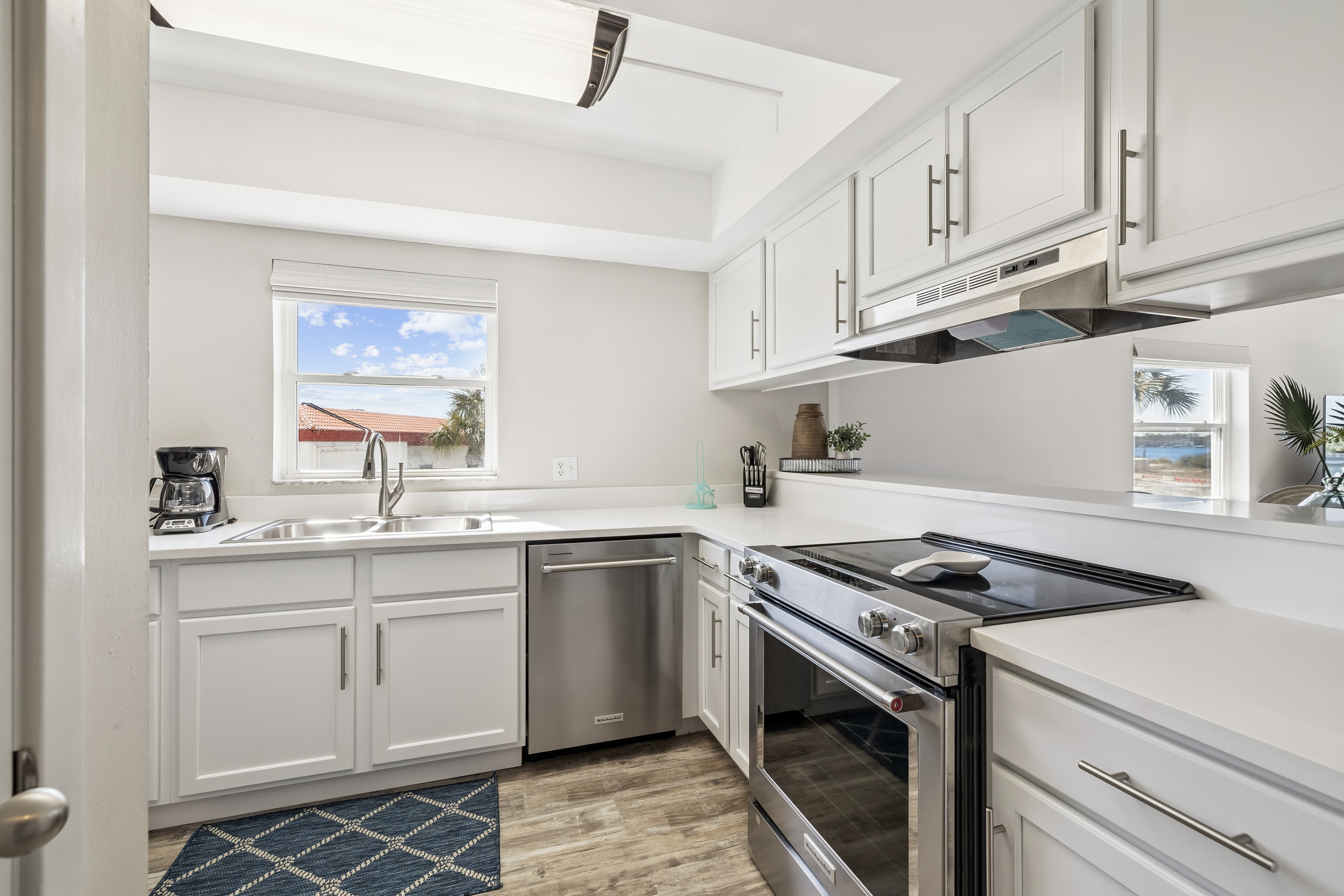  Updated Coastal Condo With Gulf Access And Resort Amenities - 物件實景