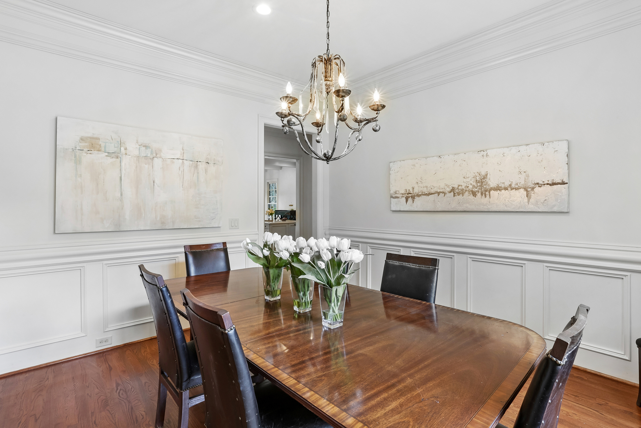  Stunning Brick Traditional in Sought-after Pine Hills - 物件實景