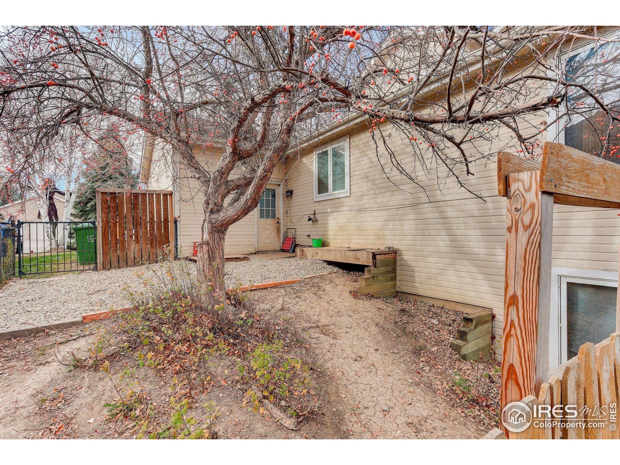 Loveland, Colorado, 80538, United States, 4 Bedrooms Bedrooms, ,4 BathroomsBathrooms,Residential,For Sale,1992882