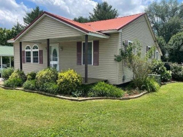 Woodland St, Burkesville, KY 42717