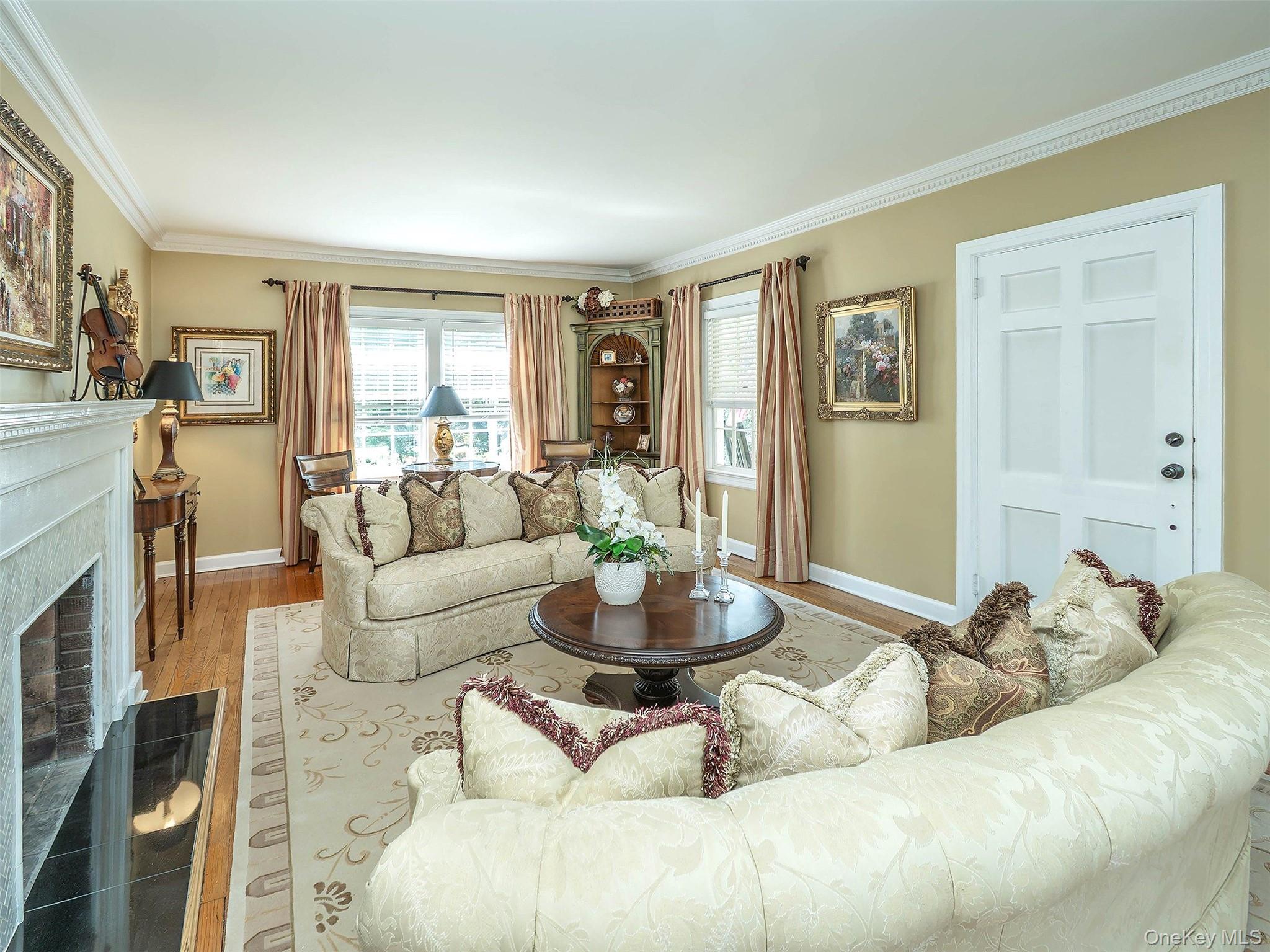  3 Duke Place, Glen Cove, NY, 11542 - 物件實景