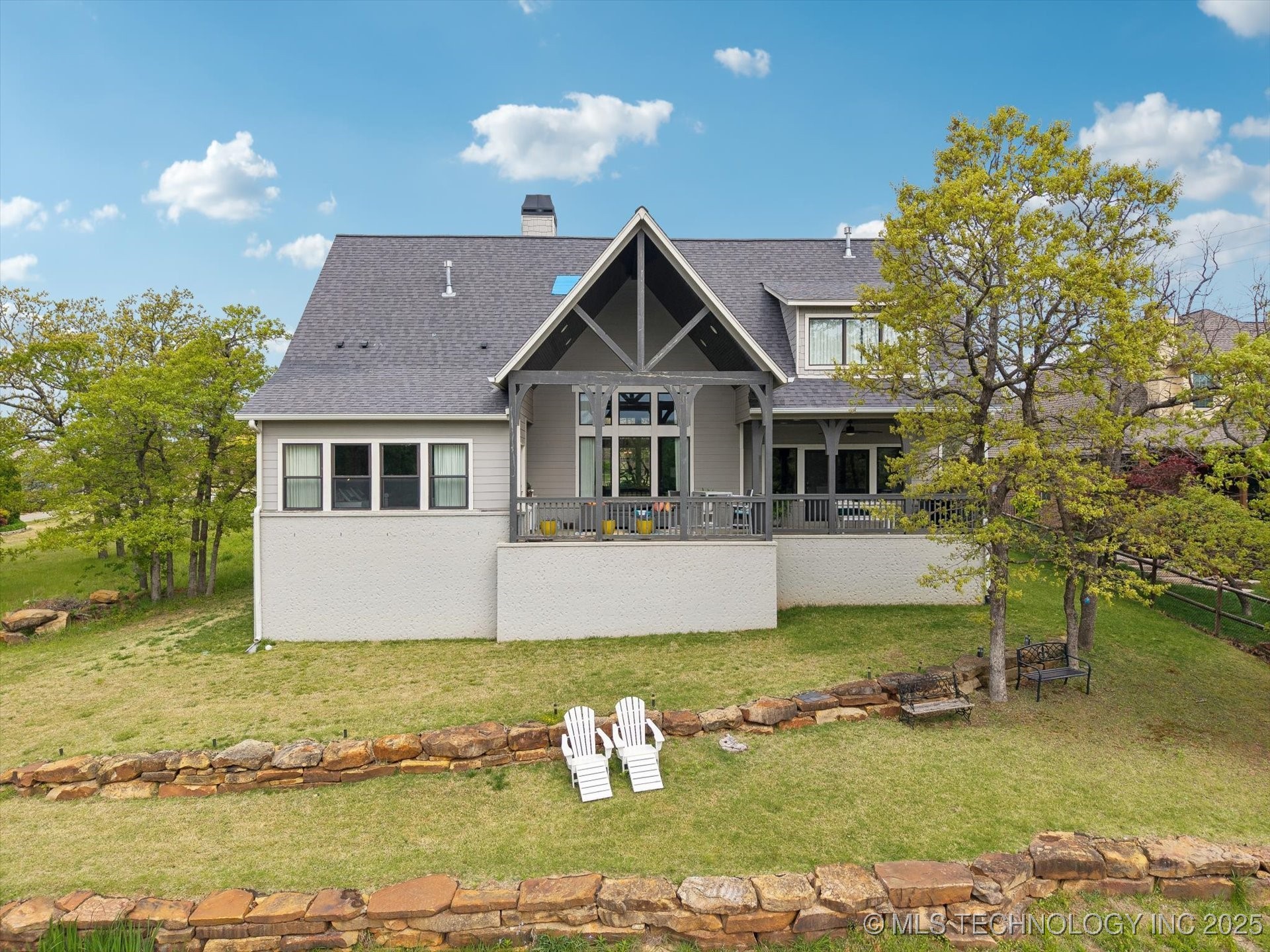 Sapulpa, Oklahoma, 74066, United States, 3 Bedrooms Bedrooms, ,3 BathroomsBathrooms,Residential,For Sale,1987728