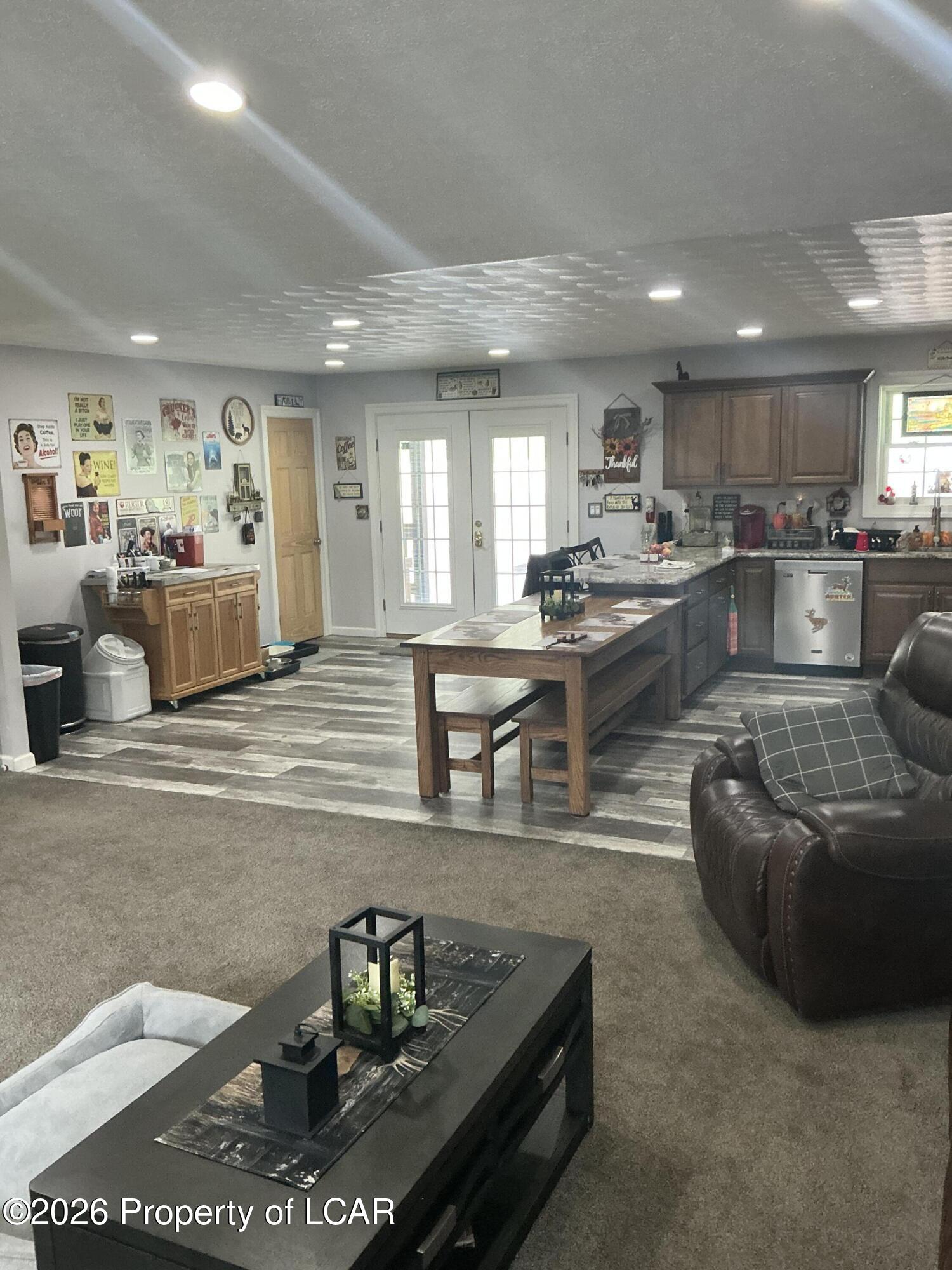 Hunlock Creek, Pennsylvania, 18621, United States, 3 Bedrooms Bedrooms, ,2 BathroomsBathrooms,Residential,For Sale,2044262