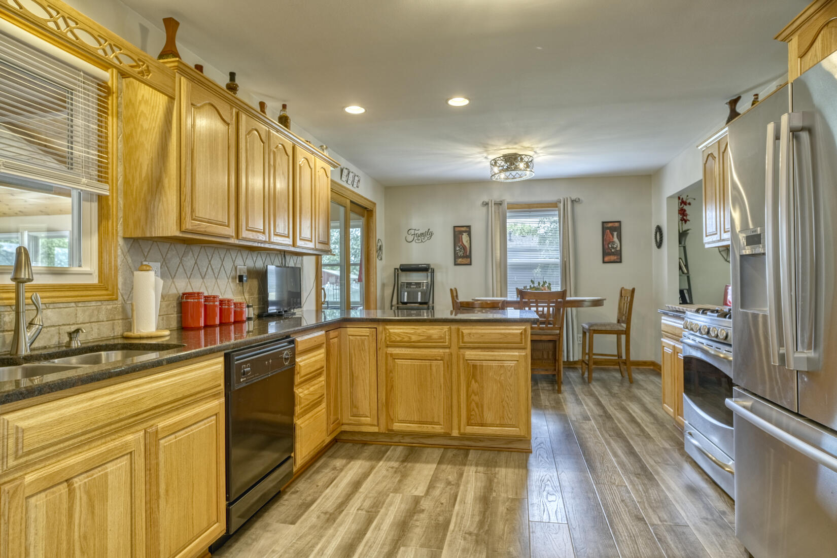 Dyer, Indiana, 46311, United States, 4 Bedrooms Bedrooms, ,3 BathroomsBathrooms,Residential,For Sale,1889773