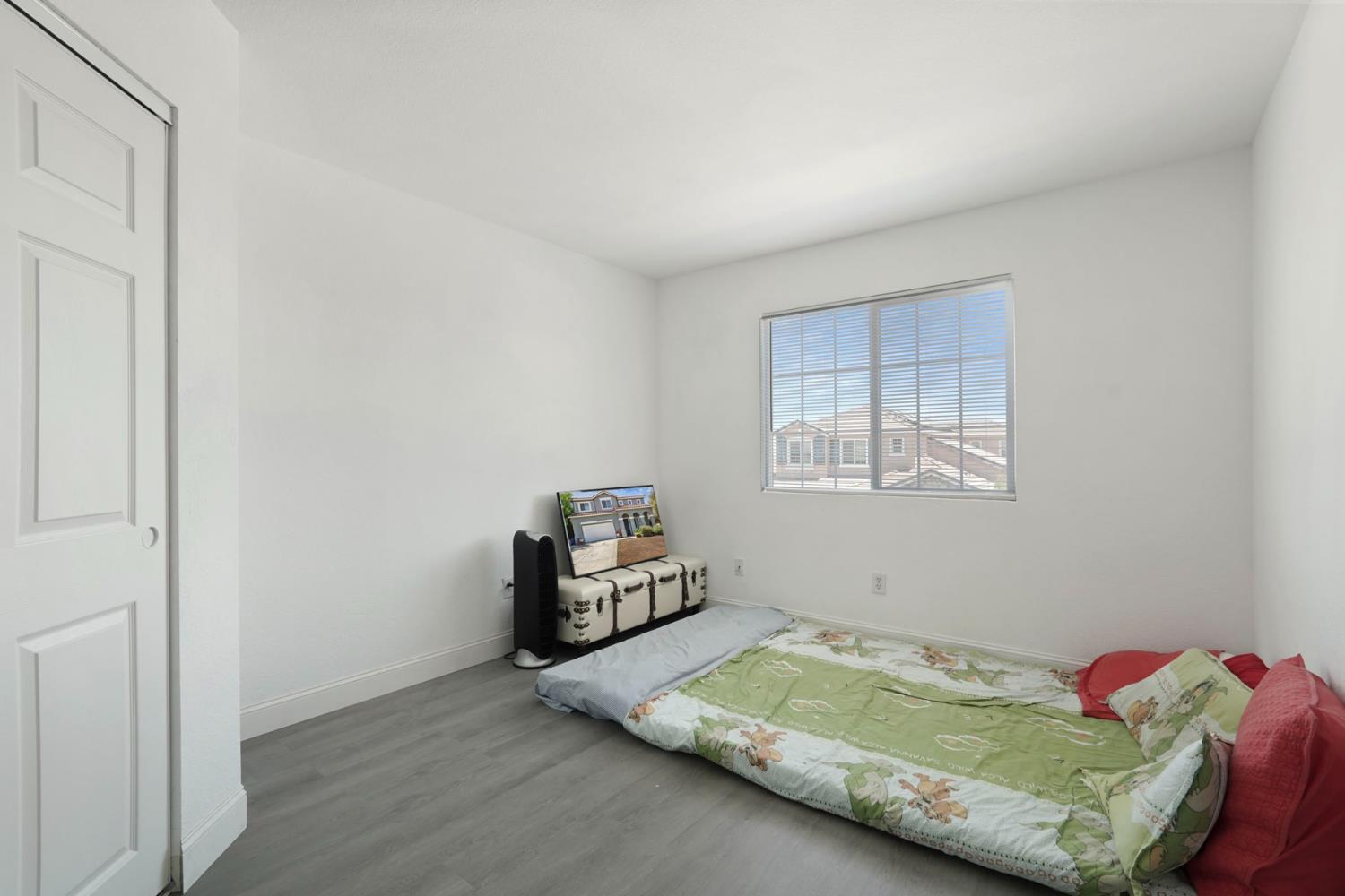 Antioch, California, 94531, United States, 6 Bedrooms Bedrooms, ,3 BathroomsBathrooms,Residential,For Sale,2005490