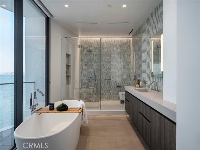 3 The Point, CORONADO, California, 92118, United States, 7 Bedrooms Bedrooms, ,11 BathroomsBathrooms,Residential,For Sale,3 The Point,1613967