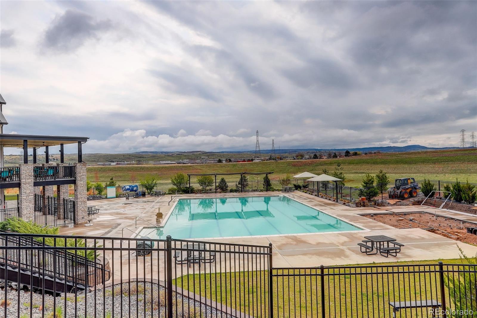 Littleton, Colorado, 80125, United States, 3 Bedrooms Bedrooms, ,3 BathroomsBathrooms,Residential,For Sale,1805241