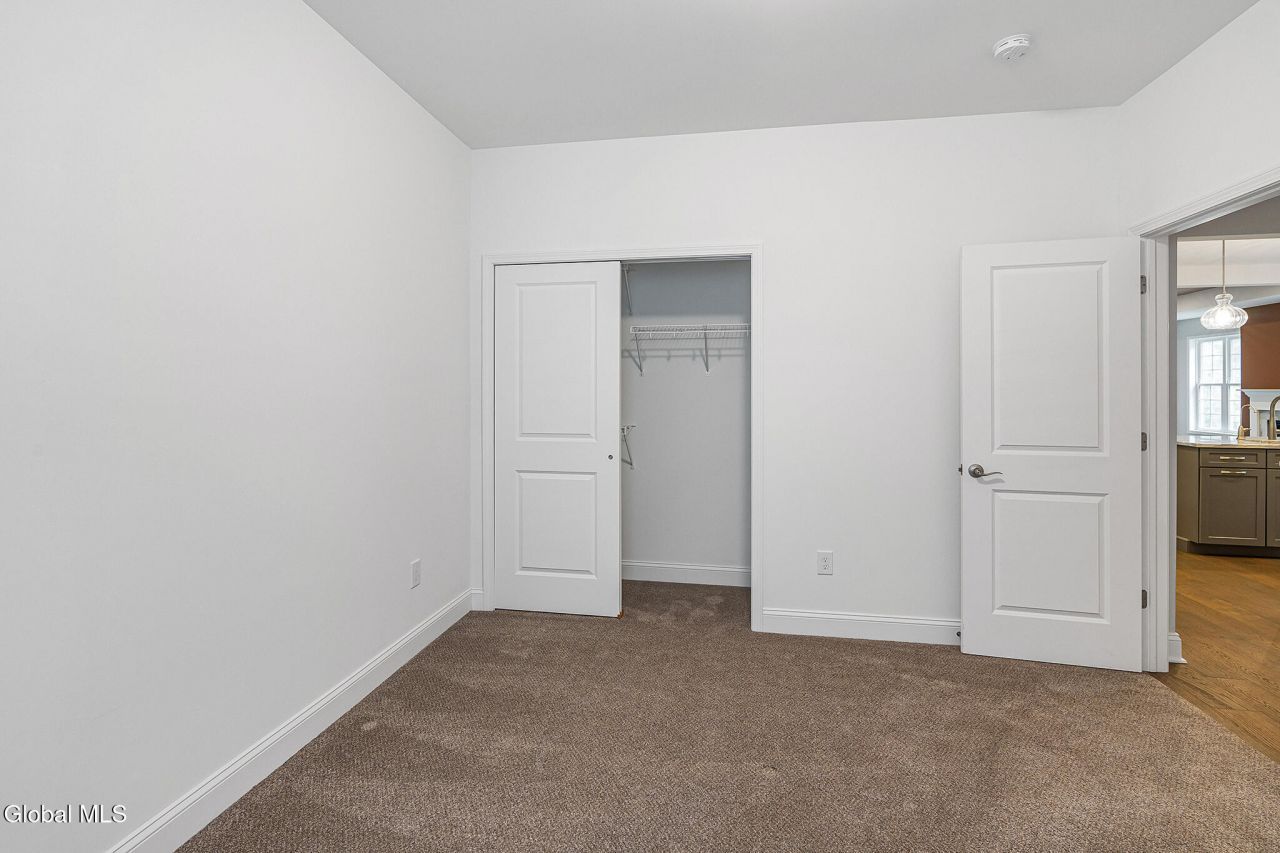 Halfmoon, New York, 12065, United States, 4 Bedrooms Bedrooms, ,3 BathroomsBathrooms,Residential,For Sale,1987891