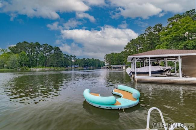 Henrico, North Carolina, 27842, United States, 3 Bedrooms Bedrooms, ,3 BathroomsBathrooms,Residential,For Sale,1882699