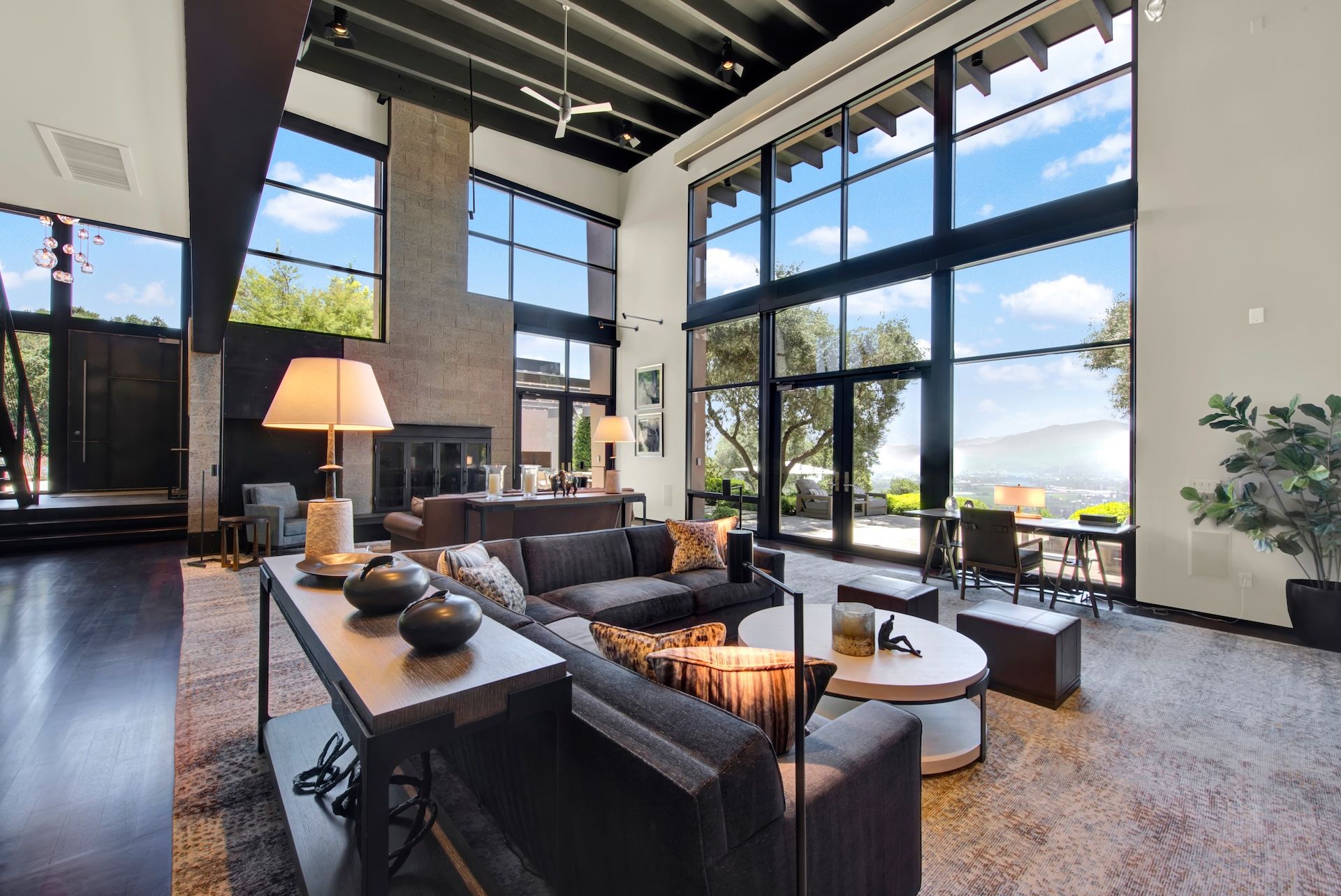  Exceptional Napa Valley Estate Set On 40 Private Acres - 物件實景
