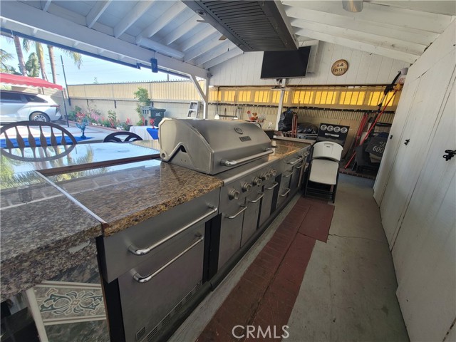 Downey, California, 90241, United States, 9 Bedrooms Bedrooms, ,Residential,For Sale,1763692