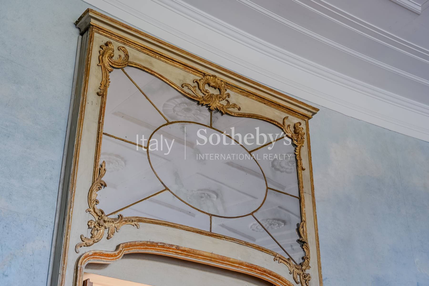  Iconic hillside apartment in Turin - 物件實景