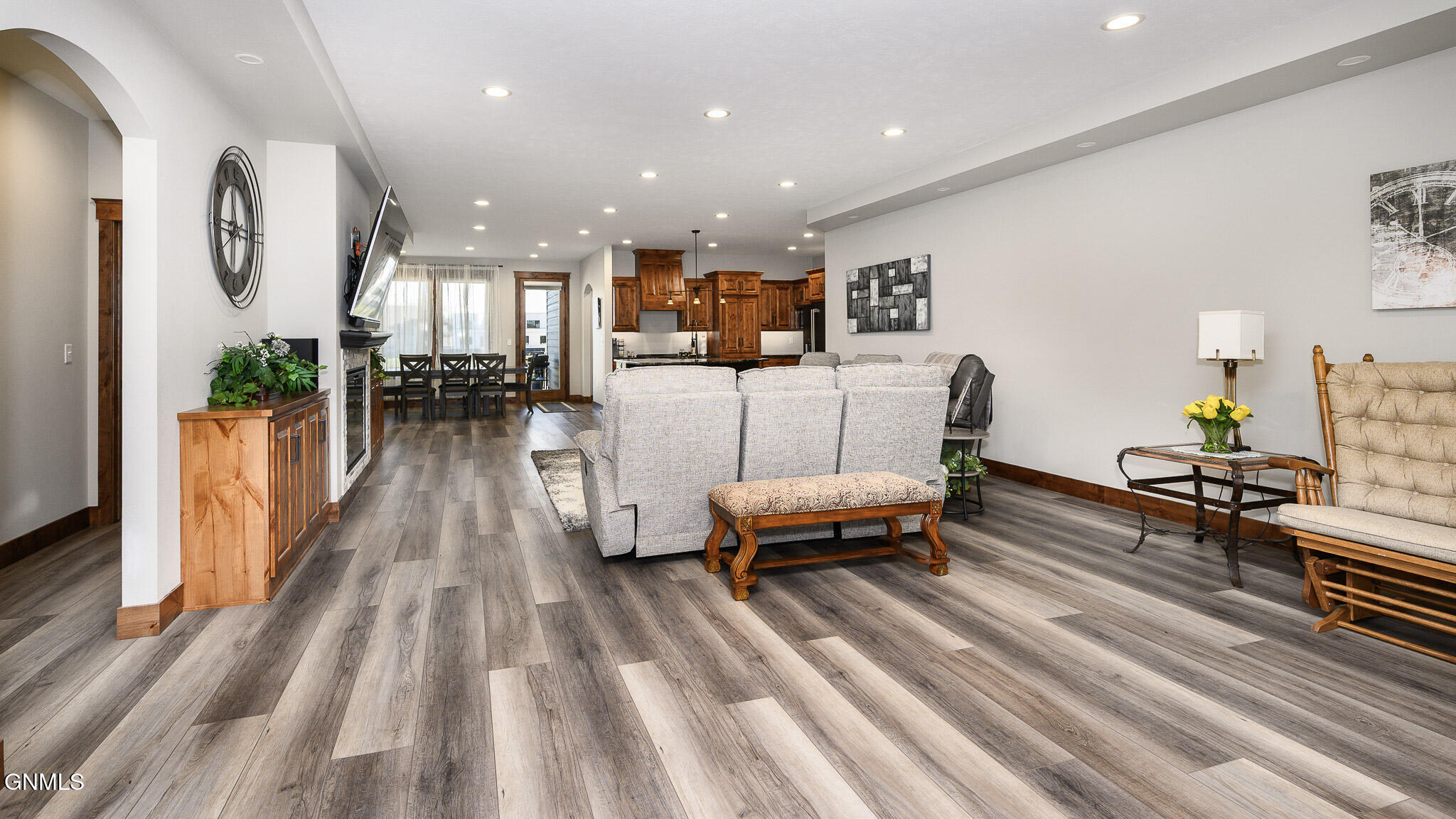 Bismarck, North Dakota, 58503, United States, 3 Bedrooms Bedrooms, ,3 BathroomsBathrooms,Residential,For Sale,1995468