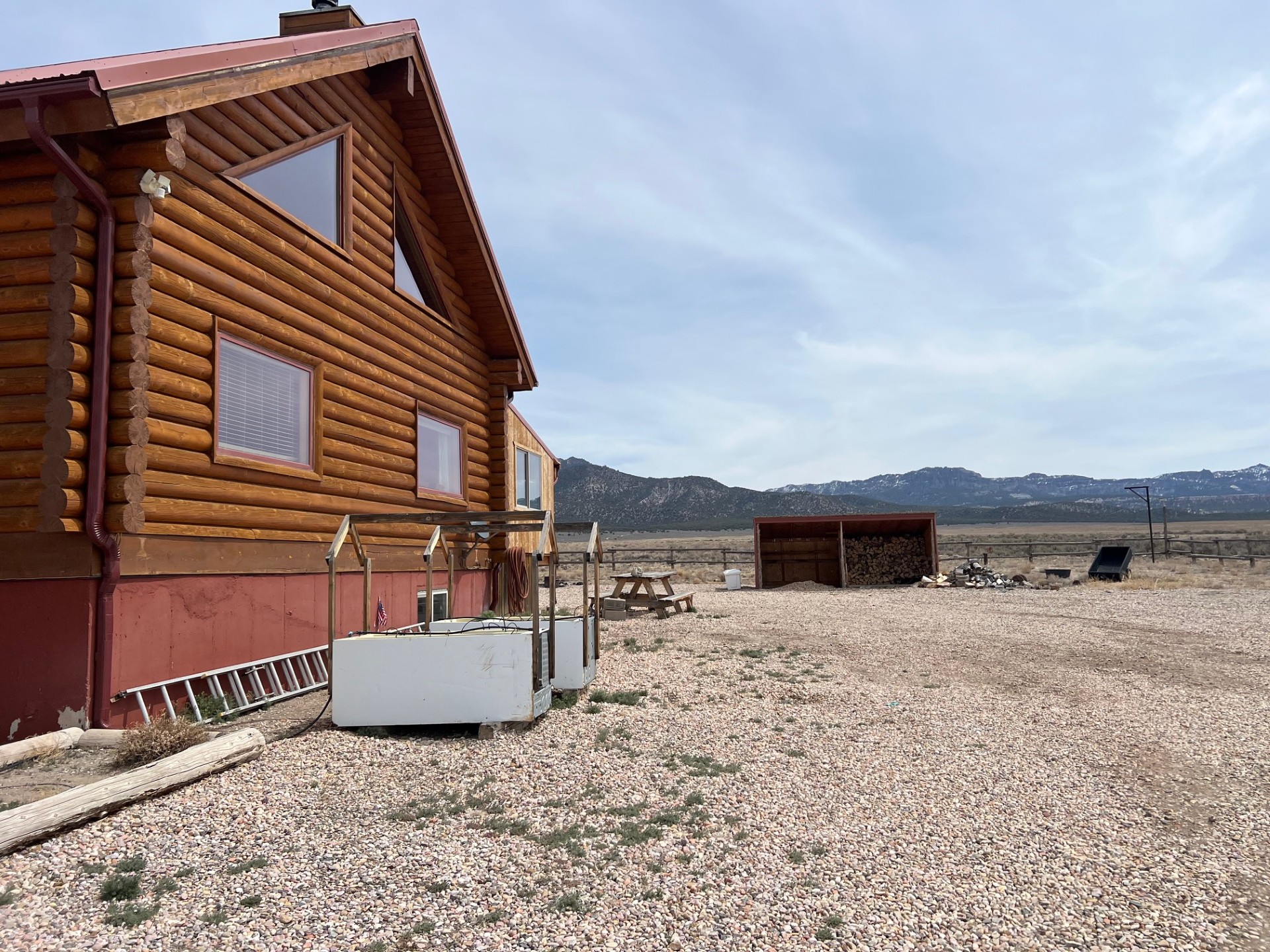 Panguitch, Utah, 84759, United States, 1 Bedroom Bedrooms, ,2 BathroomsBathrooms,Residential,For Sale,1839948