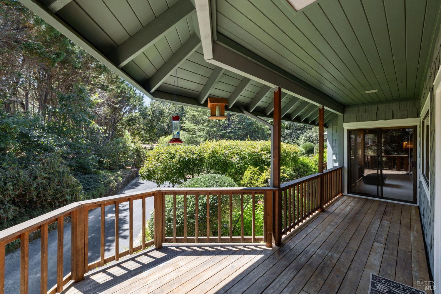 Sebastopol, California, 95472, United States, 4 Bedrooms Bedrooms, ,5 BathroomsBathrooms,Residential,For Sale,1980868