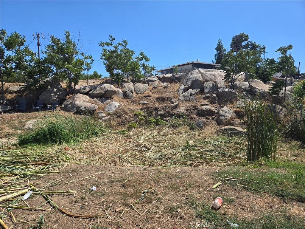 Perris, California, 92570, United States, 4 Bedrooms Bedrooms, ,2 BathroomsBathrooms,Residential,For Sale,1974911