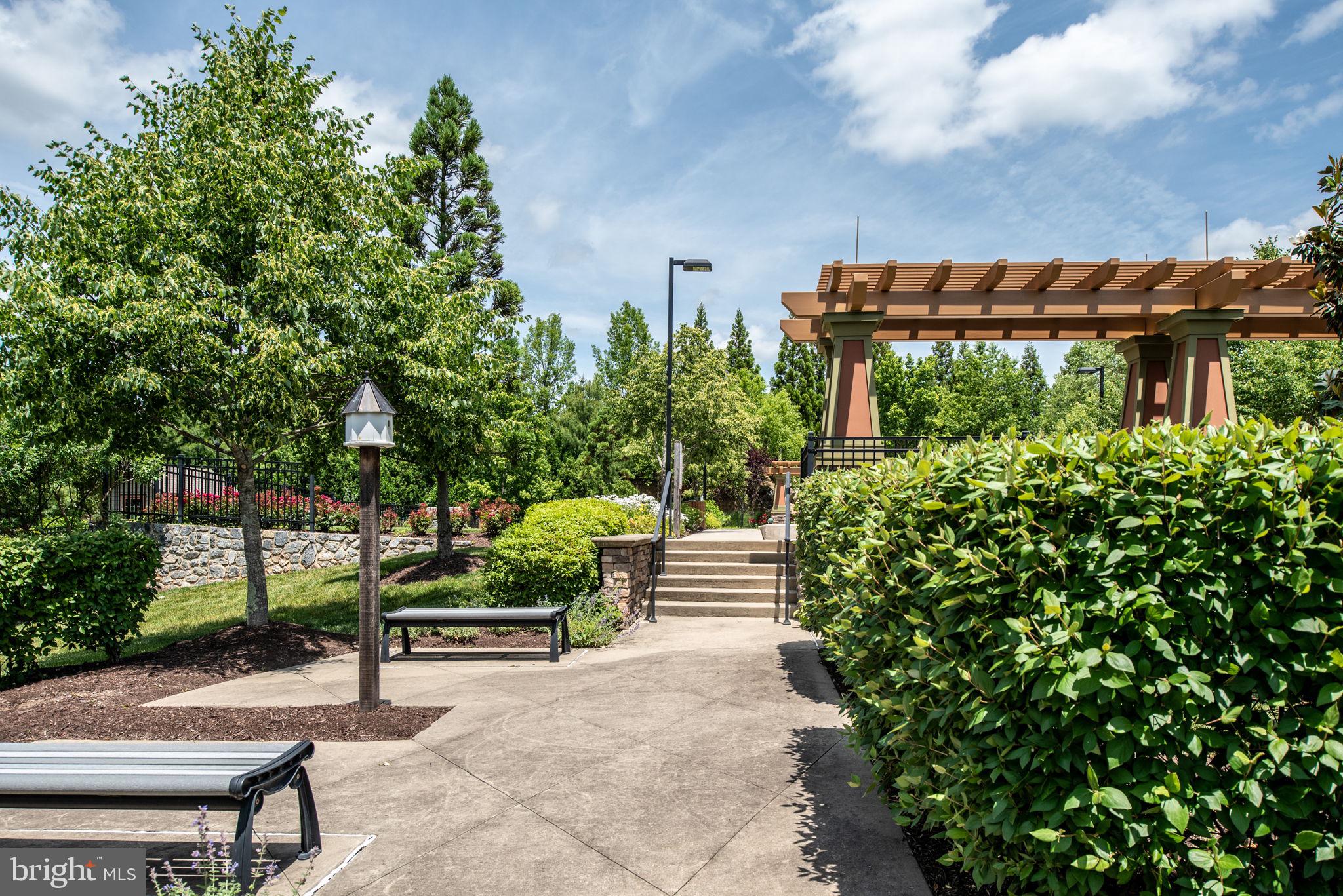 Fredericksburg, Virginia, 22406, United States, 2 Bedrooms Bedrooms, ,3 BathroomsBathrooms,Residential,For Sale,1978338