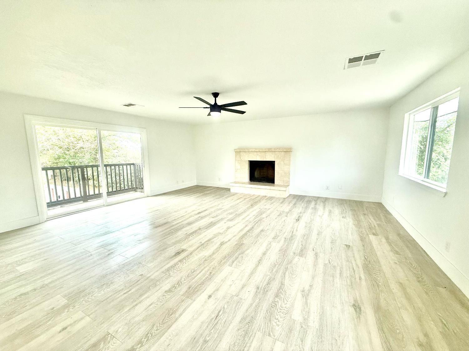 Clovis, California, 93619, United States, 5 Bedrooms Bedrooms, ,5 BathroomsBathrooms,Residential,For Sale,2005312