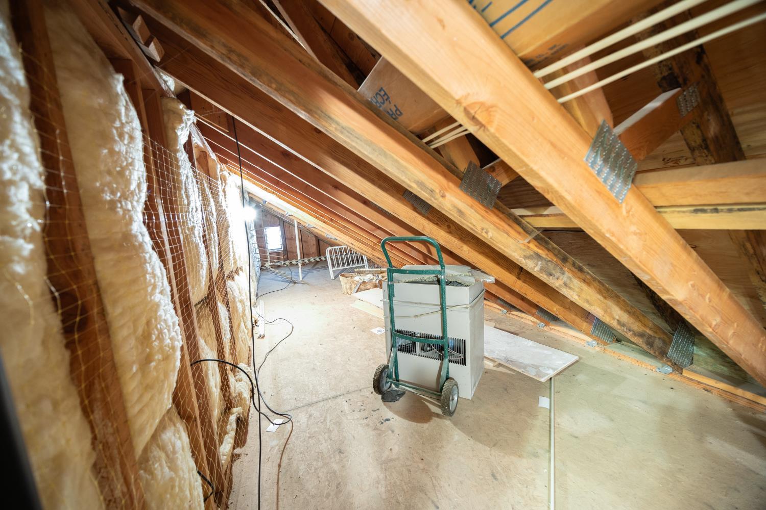 Yosemite West, California, 95389, United States, 5 Bedrooms Bedrooms, ,4 BathroomsBathrooms,Residential,For Sale,2005695