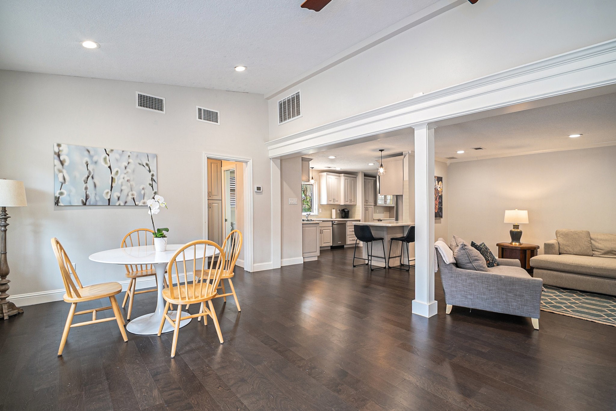 Houston, Texas, 77079, United States, 5 Bedrooms Bedrooms, ,3 BathroomsBathrooms,Residential,For Sale,1968834