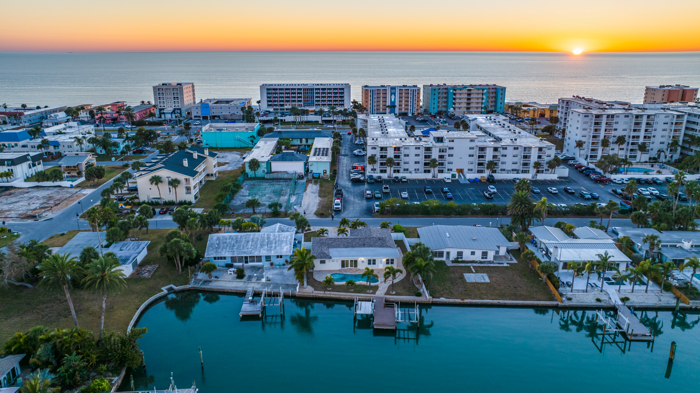 North Redington Beach, Florida, 33708, United States, 3 Bedrooms Bedrooms, ,2 BathroomsBathrooms,Residential,For Sale,2017347