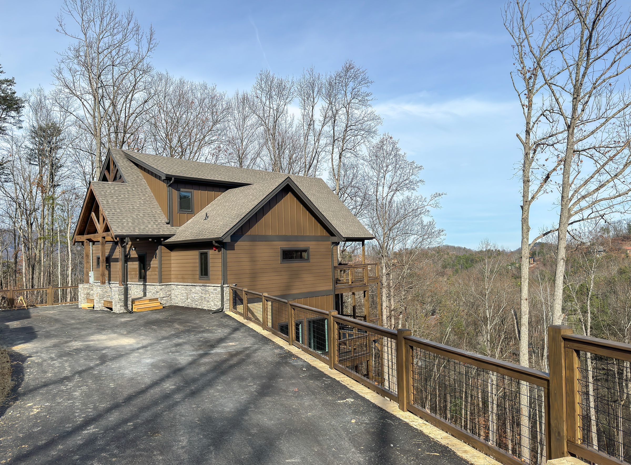 Sevierville, Tennessee, 37862, United States, 5 Bedrooms Bedrooms, ,7 BathroomsBathrooms,Residential,For Sale,2000383